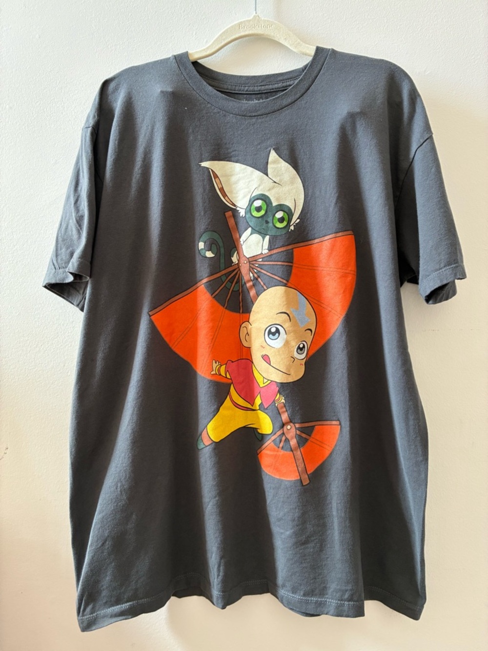 Avatar Comic-Con Momo and Aang Tee XL NWOT